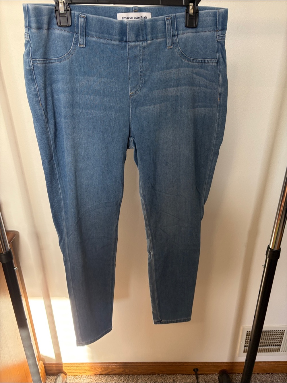 Amazon essentials jeggings short / ankle length medium blue denim